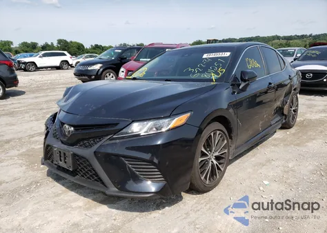 2018 Toyota Camry L from USA, damaged, VIN 4T1B11HK1JU580785